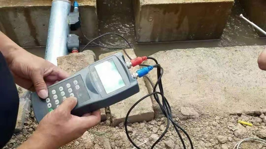 手持式超声波米兰（中国）现场使用